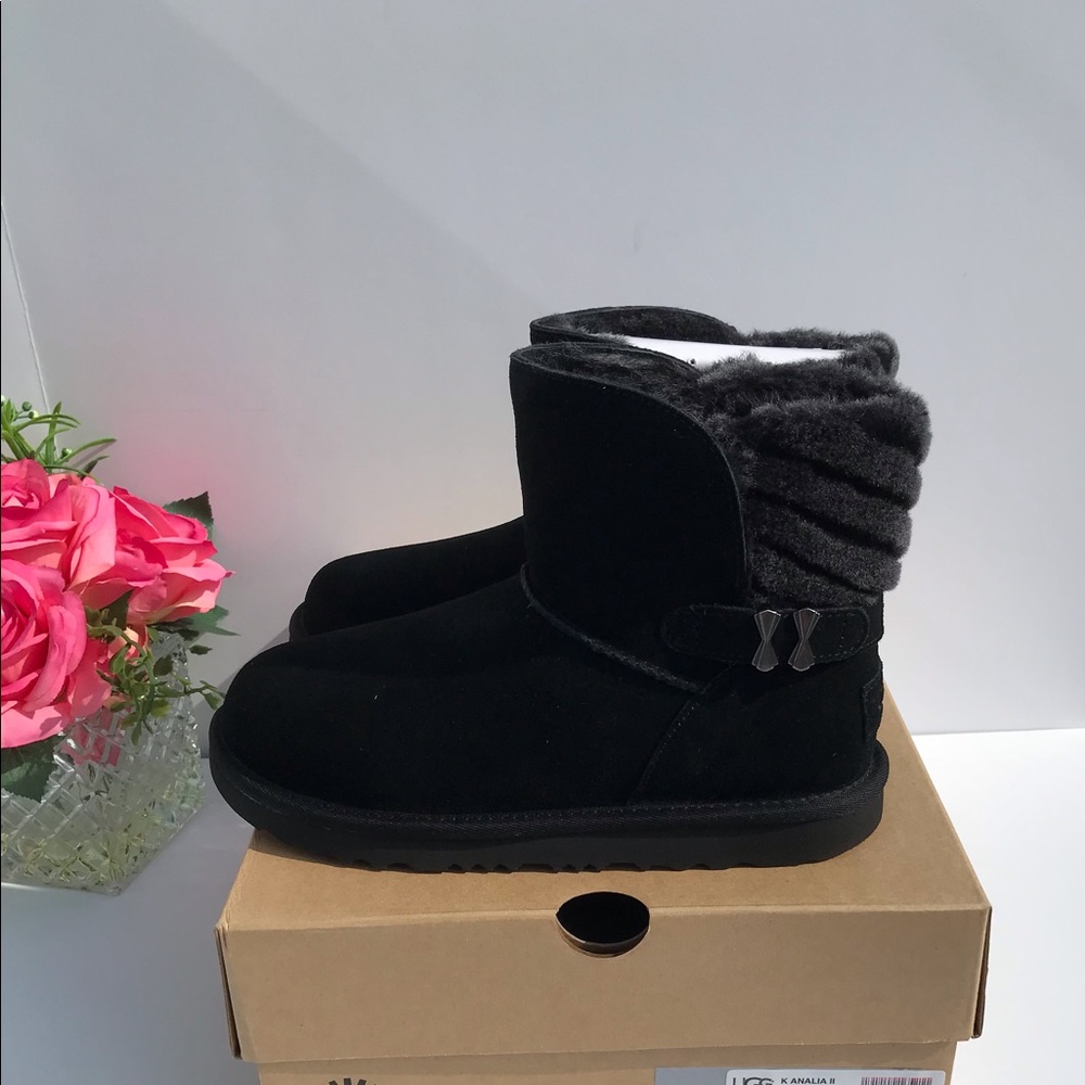 UGG Analia II Boots - Picture 6 of 9